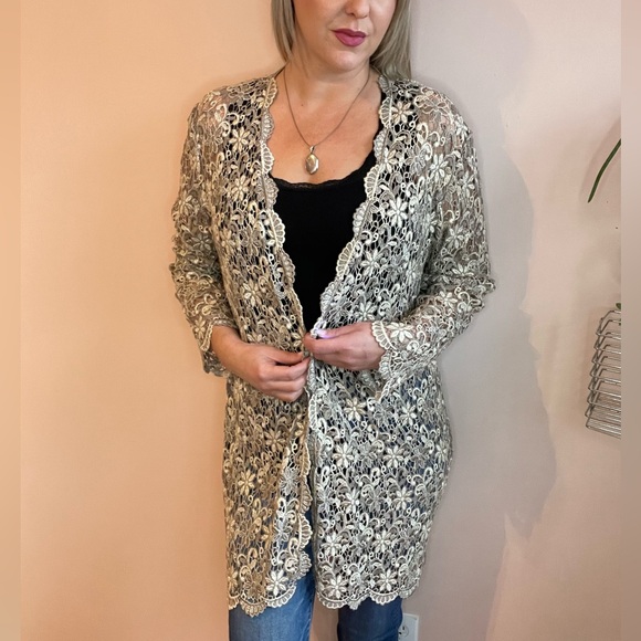 Shimmery Champagne Floral Crochet Long Sleeve Fancy Cardigan - Picture 6 of 6